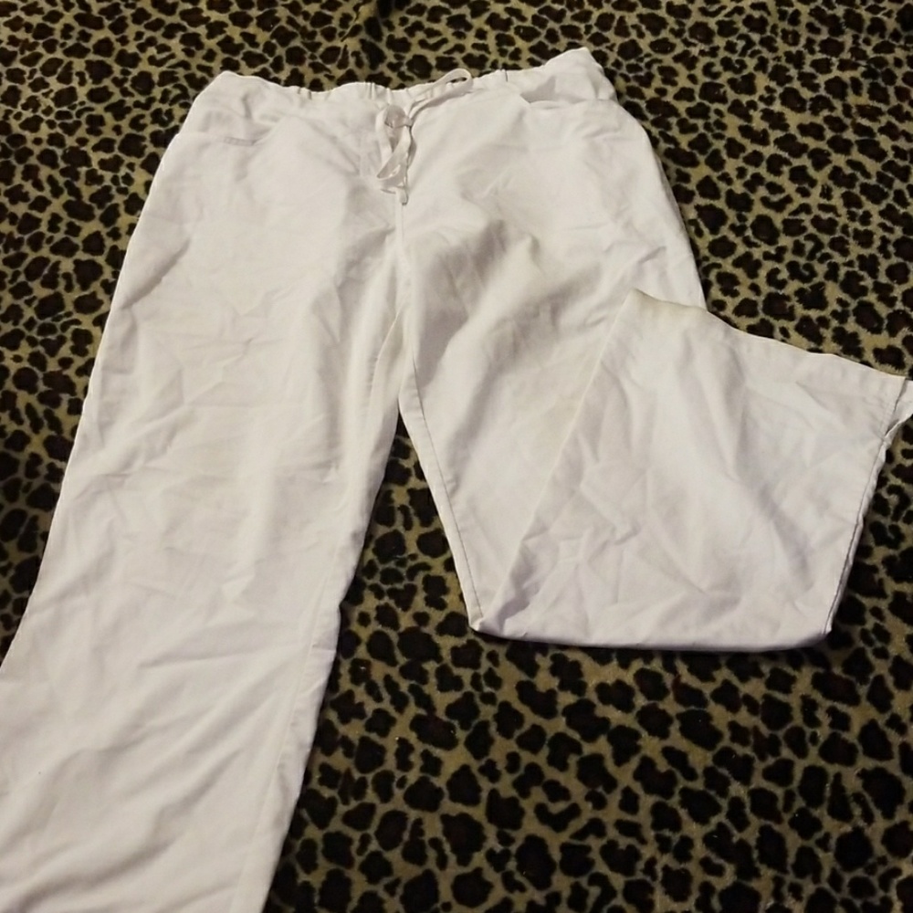 Scrubology stretchy white scrub pants
